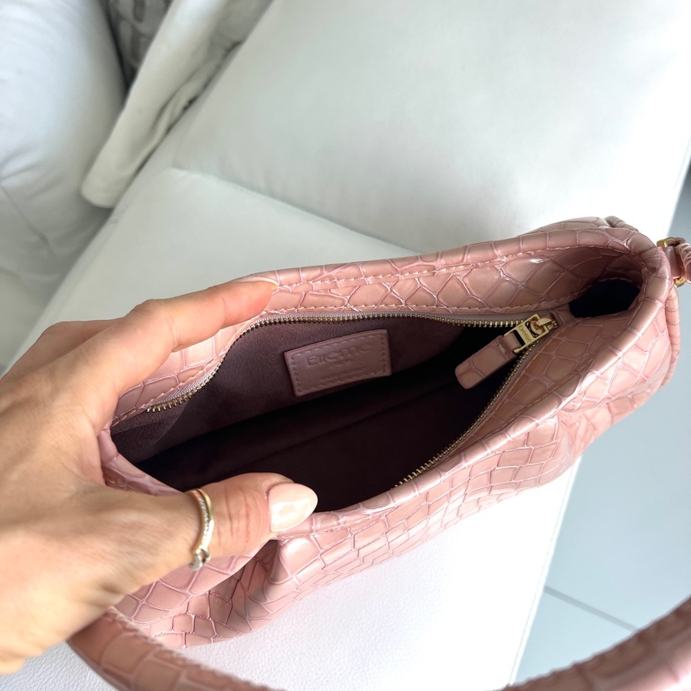 New Elleme Dimple Elegant Pink Crocodile-Embossed Women's Bag - Picture 9 of 15